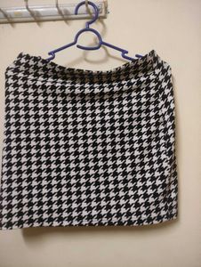 mini skirt