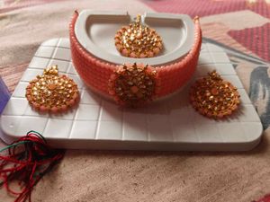 Pink jewellery set