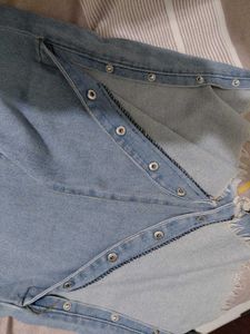 Light Wash Jeans with Button Detail