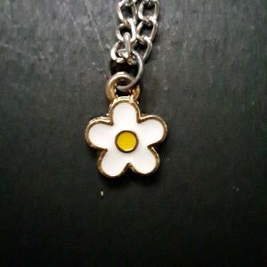 Flower Pendant Necklace