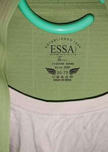 Stylish Essa Layered Look