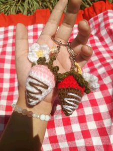 Crocheted Cute Choco-dipped Strawberry Keychain ?