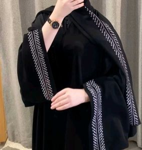 Elegant Black Maxi Dress
