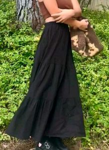 Elegant Black Maxi Dress