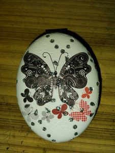 &#34;Vintage Dual-Sided Compact Mirror&#34;