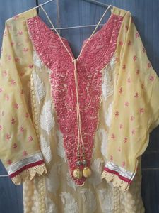 Beautiful Embroidery Suit Pant With Duptta