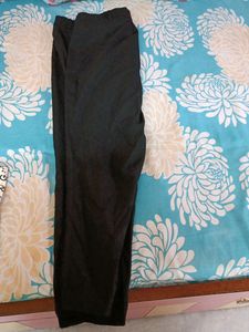 Pure Black Pant From Pantaloons