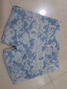 Cotton Floral Shorts 🌸