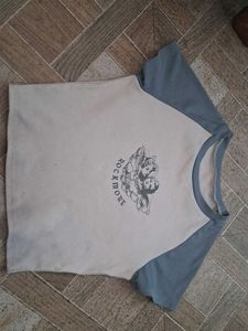 Angelic Graphic Tee. y2k