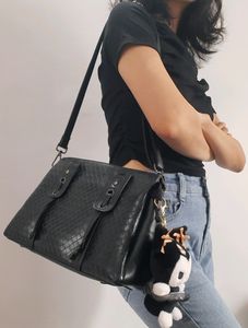 Y2K TRENDY SHOULDER AND HAND BAG