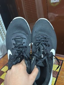 NIke Men Revolution 6  Size-11UK