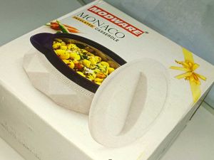 CASSEROLE BRAND NEW