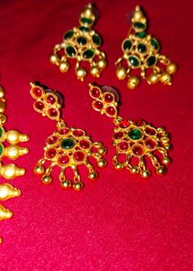 Traditional Jewellery Set