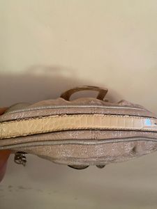 ‼️Y2K Guess Bag‼️