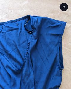 💙V NECK BOX PLEAT DRESS