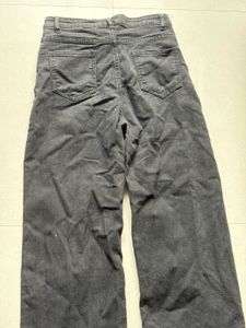 Black Wide-Leg Jeans