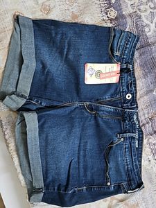 Shorts Women
