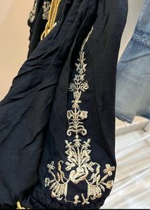 Embroidered Black Top 🪡✨