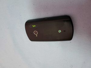 Sony Ericsson WT19i