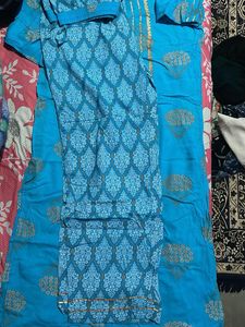Elegant Blue &amp; Gold Kurta