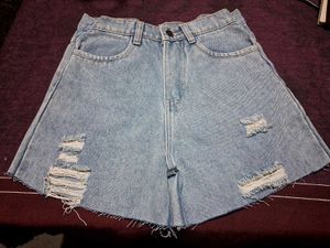 Premium Denim Shorts For Women 🌸🪩