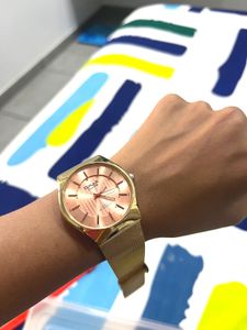 Vintage OMAX Gold Tone Watch
