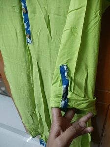 Green Side Open Chinese Collar Kurti