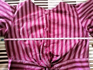 🎀Striped Knot-Front Top🎀