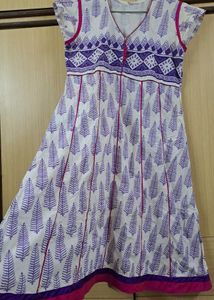 Chic White Printed Dress 👗