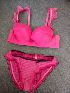 Pink Lingerie Set(used)(bust-36)