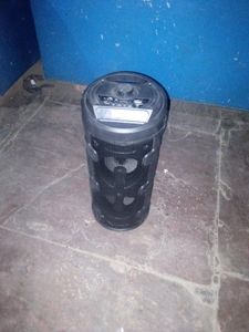 Varni Bluetooth Speaker