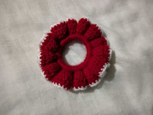 Red & White Crochet Scrunchie