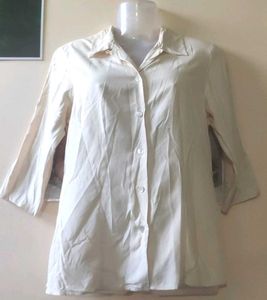 Cream Button-Down 3/4 Sleeve Blouse
