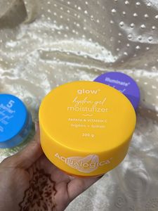 Aqualogica Hydra Moisturizer