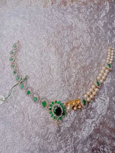 Emerald & Pearl Necklace