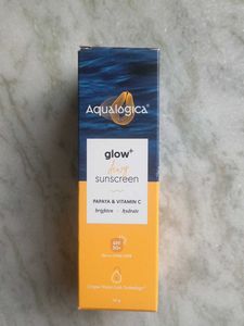 Aqualogica Glow+Dewy Sunscreen 💛💛