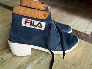 Fila  Dark blue boots for woman