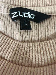 Zudio T-Shirt - Casual Style