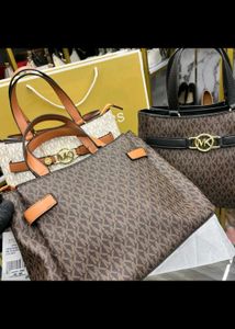 Michael Kors Handbags Premium Stock