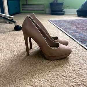 Forever 21 Solid Nude Suede Pumps On Sale