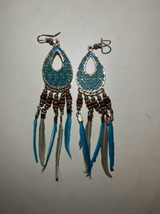 Earrings ✨🪶