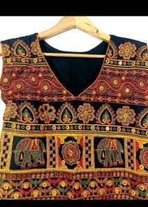 Heavy Thread work Kurta/ Kutch
