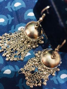 I’m Selling This Earring