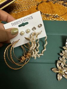 Earrings pair I new