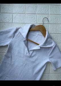 Ribbed White Top 🤞