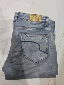 Light Wash Denim Jeans
