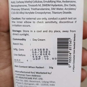 10% KUMKUMADI DAY CREAM WITH SPF 20