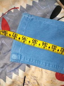 Stylish Blue Denim Skinny Jeans for Women