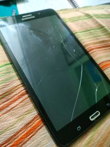 Samsung Galaxy Tab 4 - 7&#34; - 8GB - Wi-Fi - Black