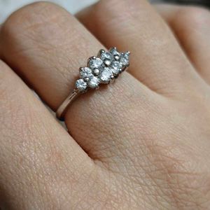 Sparkling Silver Ring